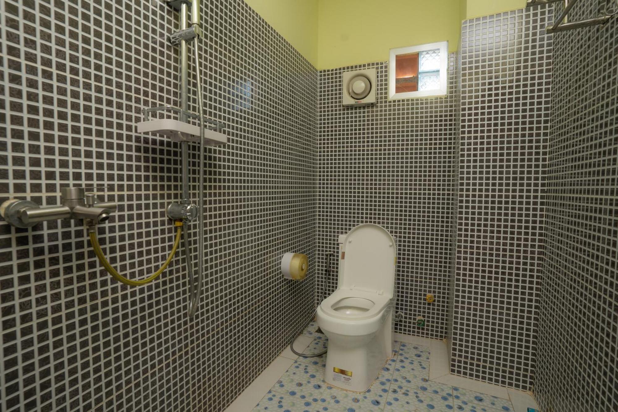 Ahha Boutique Kampot Hotel Екстериор снимка