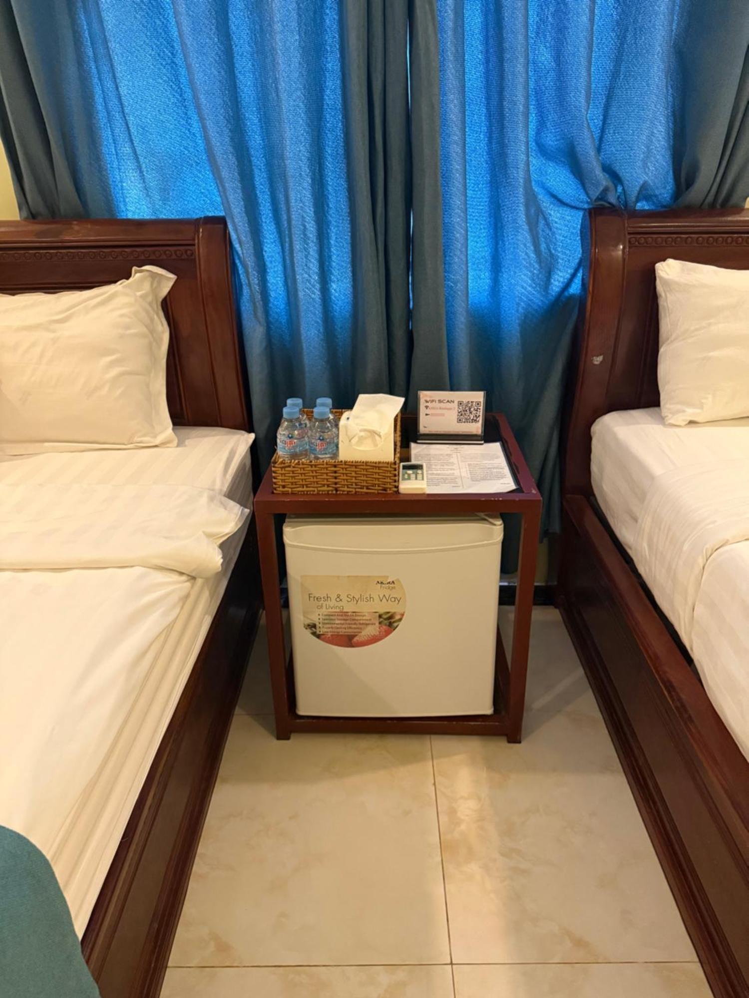 Ahha Boutique Kampot Hotel Екстериор снимка
